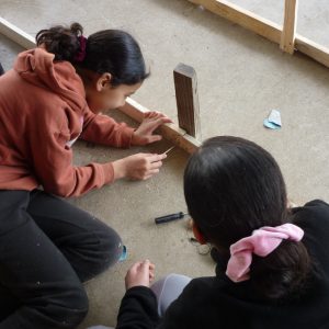 Oui les filles aussi bricolent !